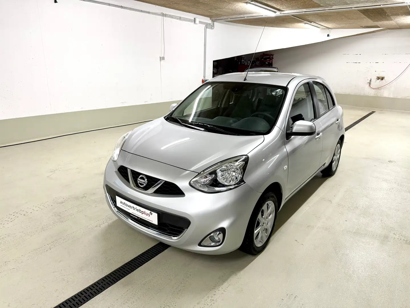 Nissan Micra Acenta 1.2i AUTOMATIK CVT Silber - 2