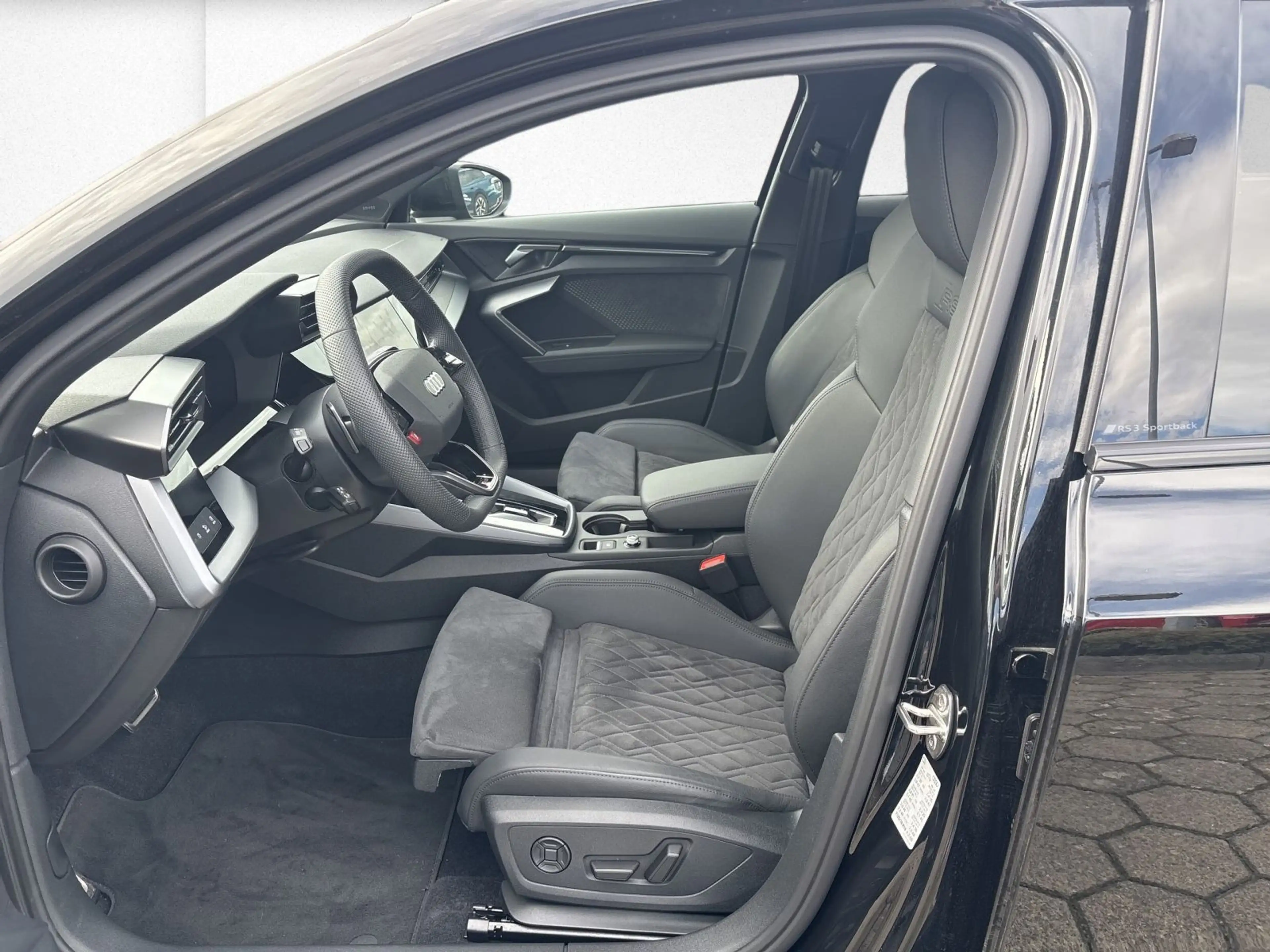 Audi RS3 Spb. S-tronic Panorama+SONOS+RS Abgas+elekt — photo 8