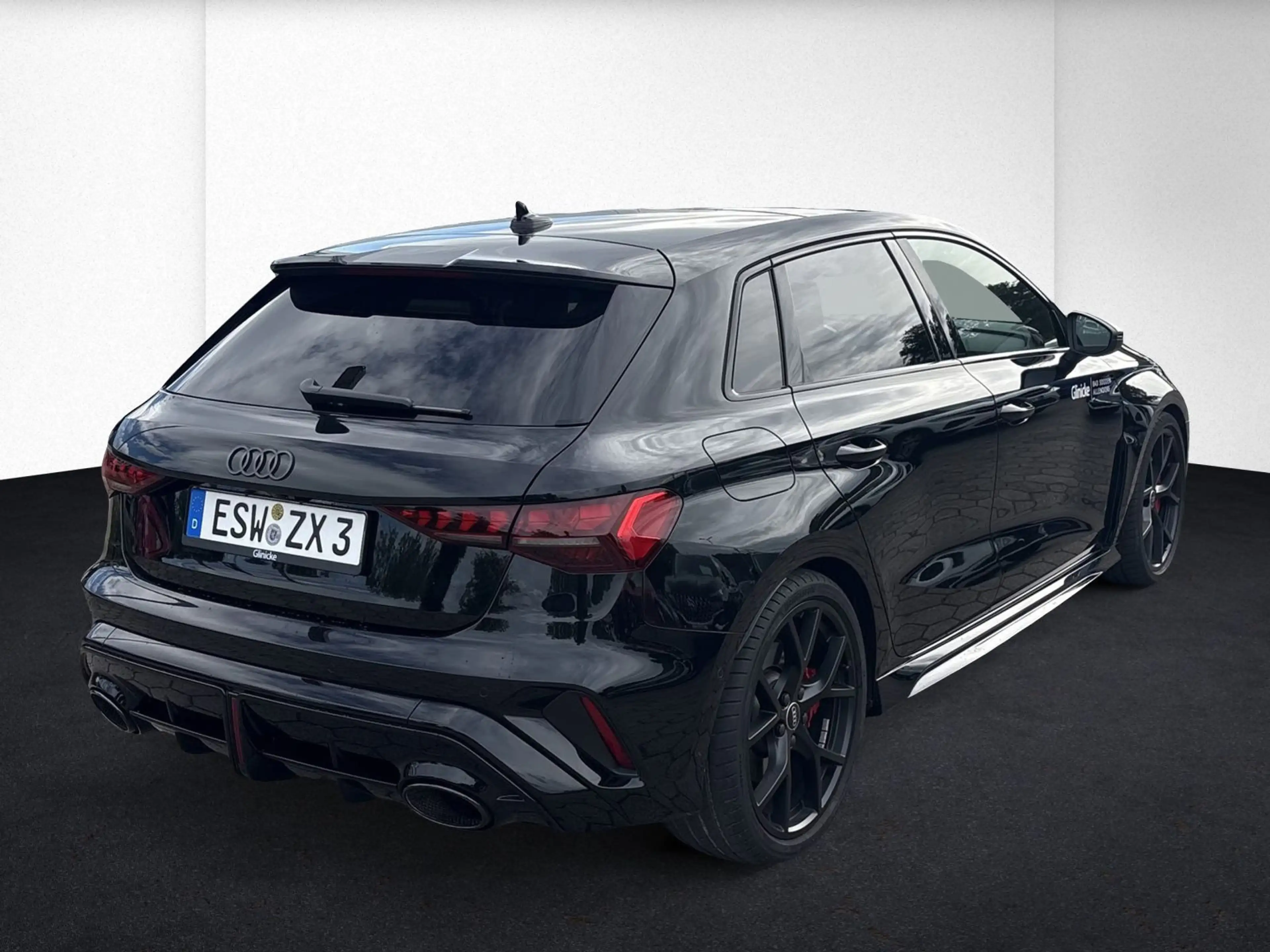 Audi RS3 Spb. S-tronic Panorama+SONOS+RS Abgas+elekt — photo 2