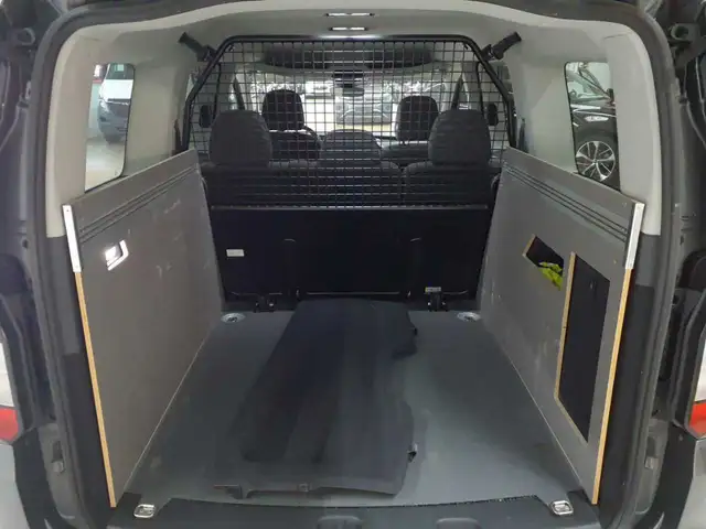 Volkswagen Caddy view 15