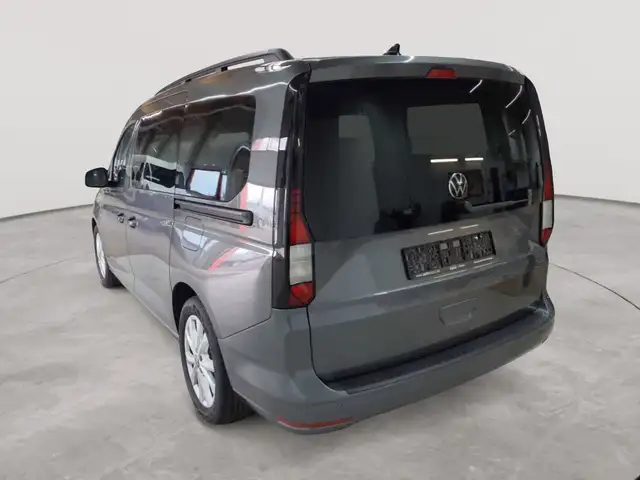 Volkswagen Caddy view 5