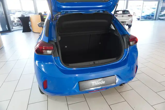Opel Corsa view 9