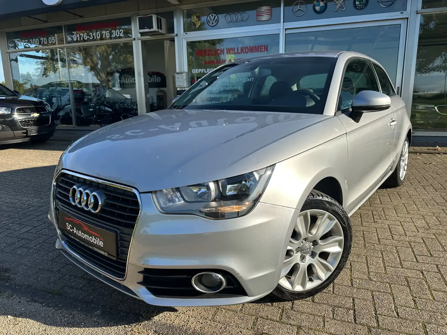 Audi A1 ambition Silber - 1