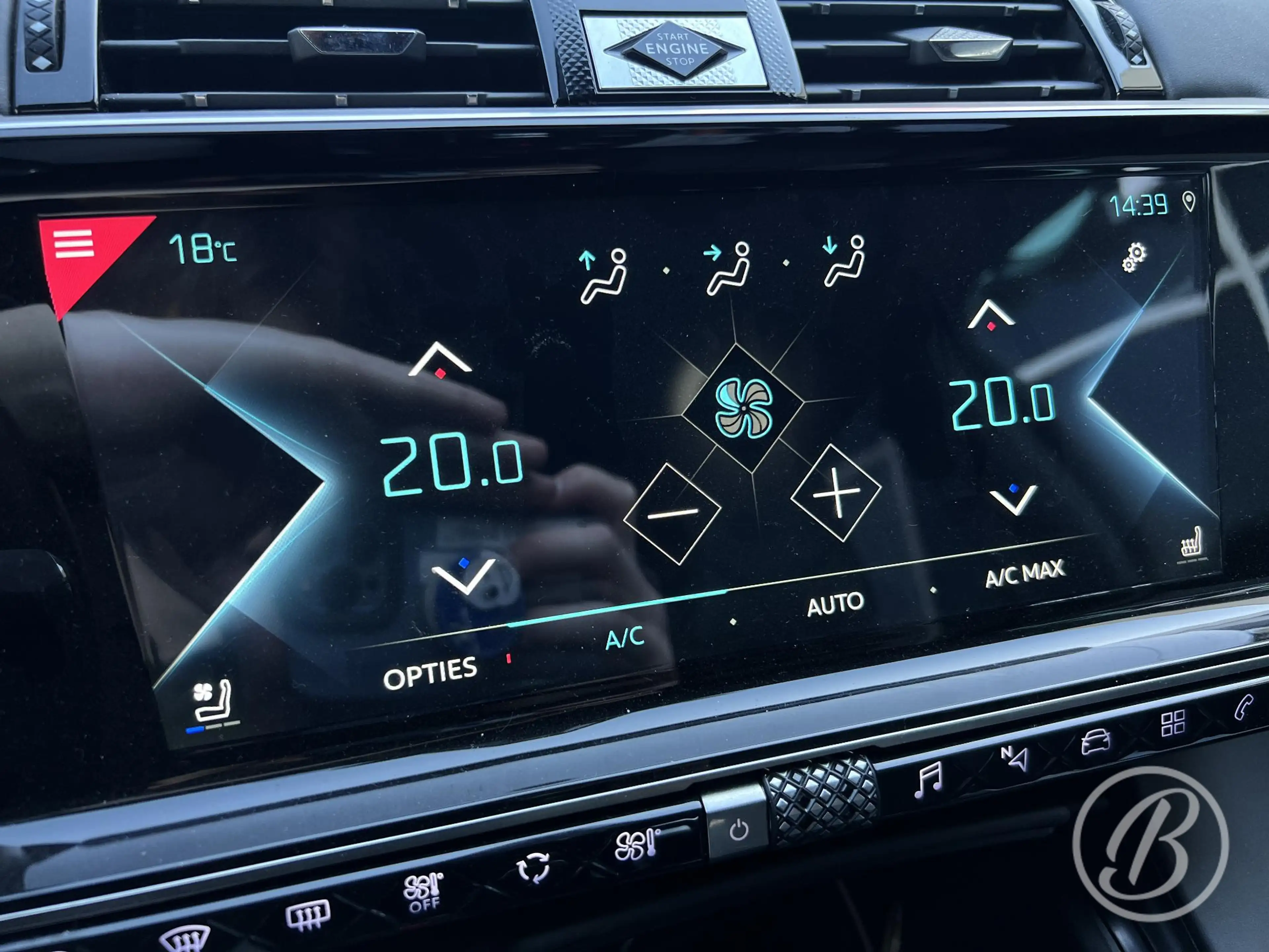 DS Automobiles DS 7 1.6 E-TENSE 300pk Aut 4x4 Louvre night vision, ele — photo 24