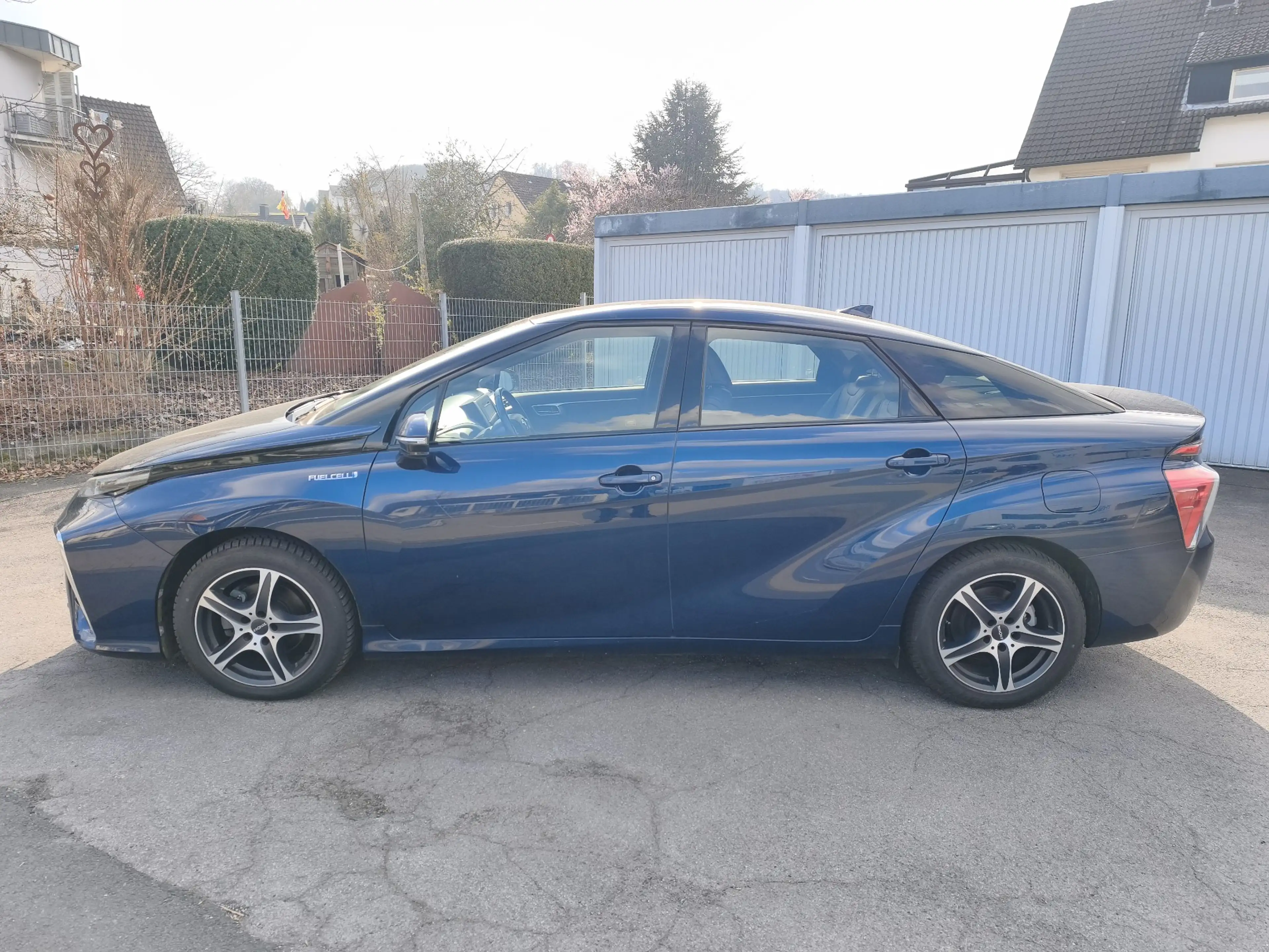 Toyota Mirai Mirai Scheckheft bei Toyota/JBL/Vollausstattung — photo 4