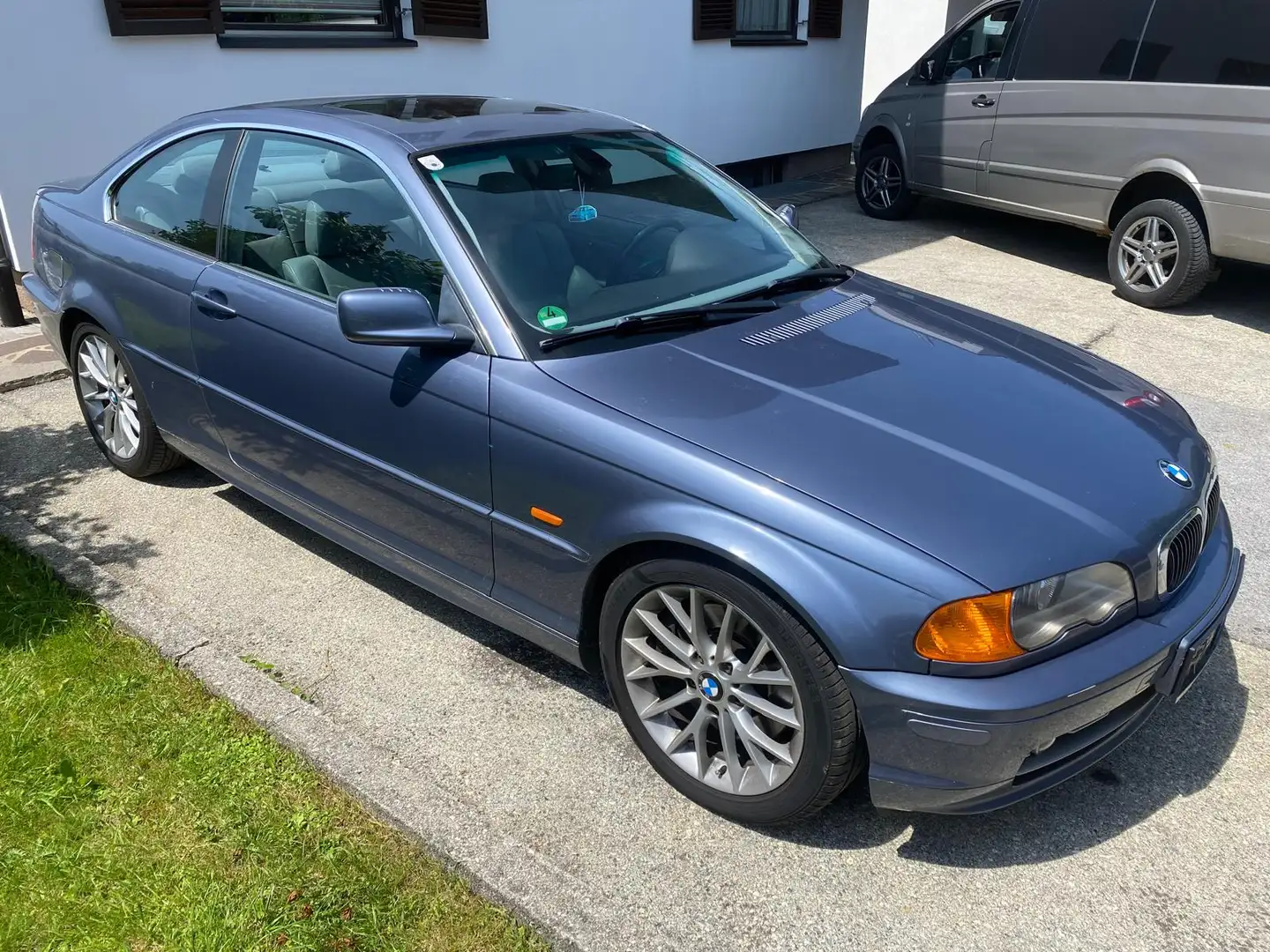 BMW 330 330Ci Blau - 2