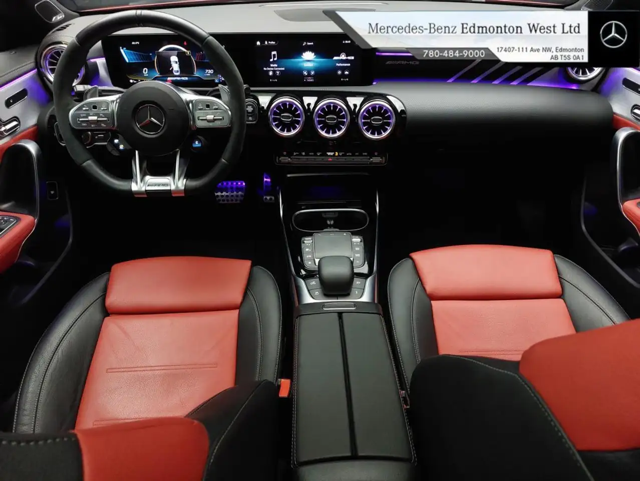 Mercedes-Benz CLA снимка Mercedes-Benz CLA