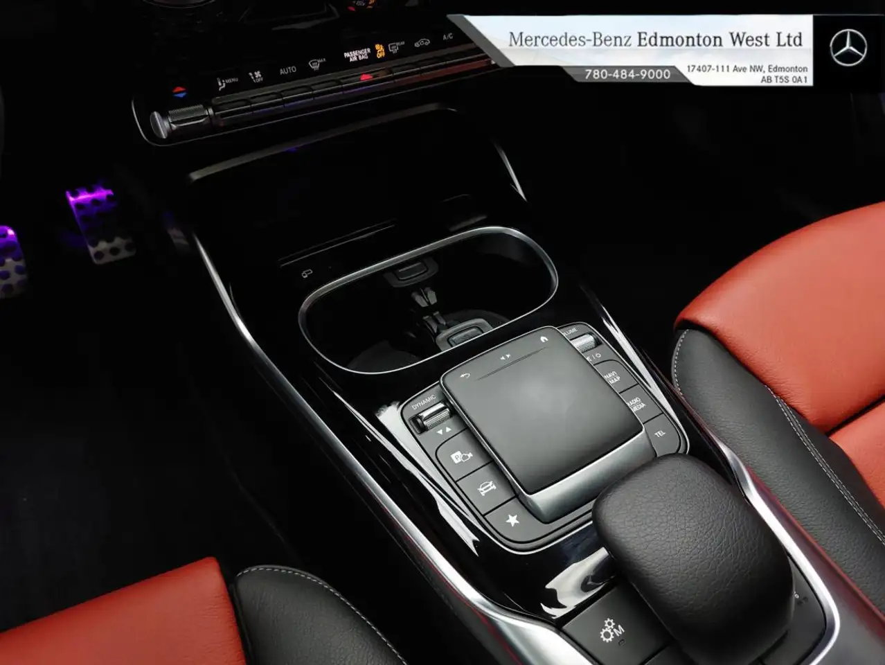 Mercedes-Benz CLA снимка Mercedes-Benz CLA