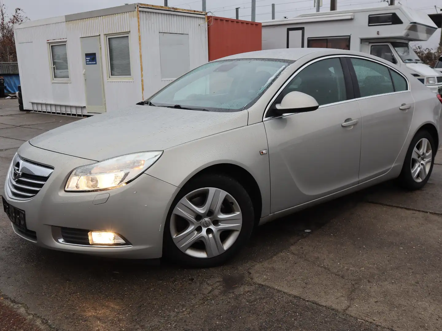 Opel Insignia Sport Beige - 1