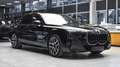 BMW 740 d xDrive M Sport Mild Hybrid Sportautomatic Schwarz - thumbnail 4