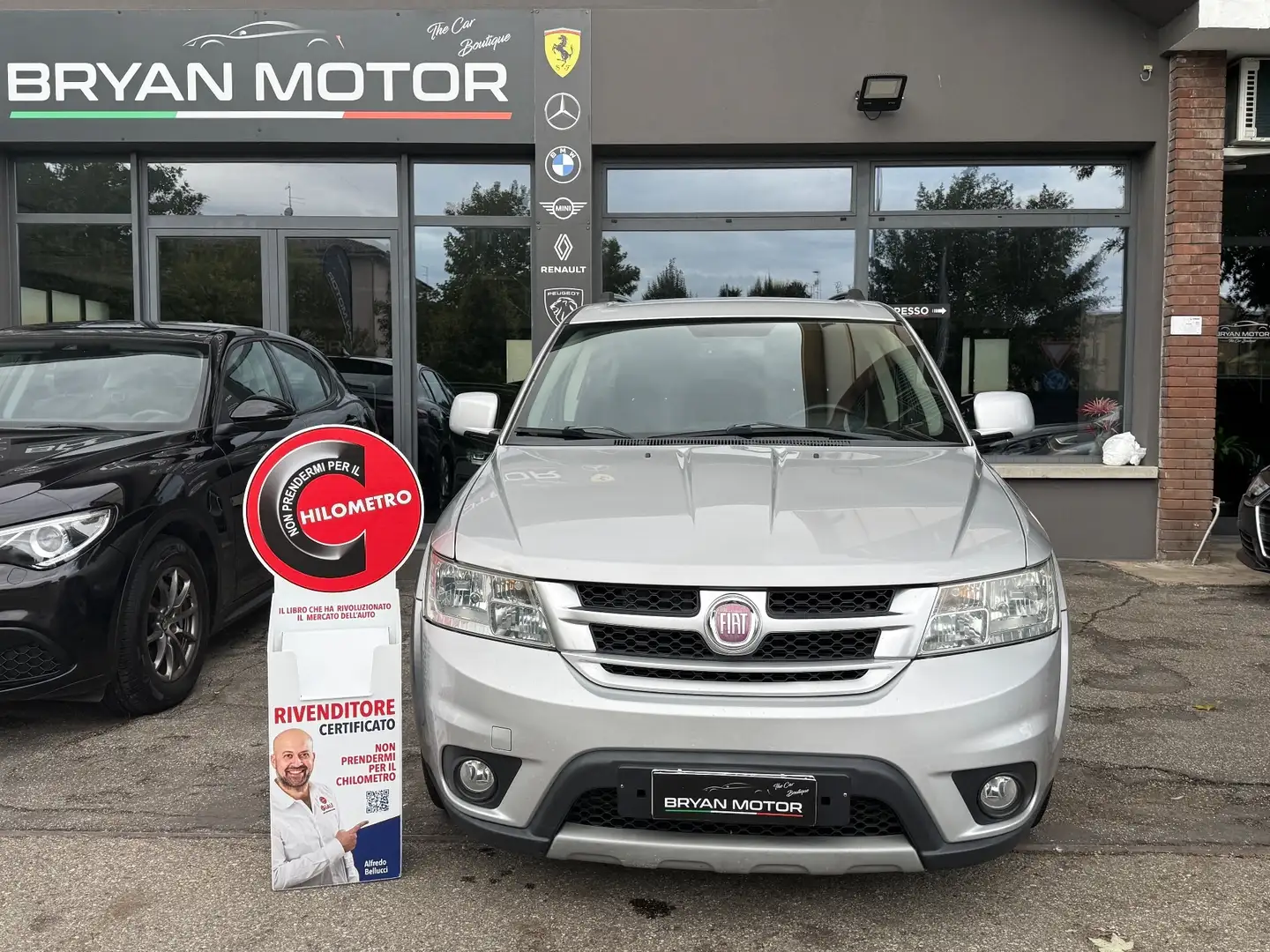 Fiat Freemont Freemont 2.0 Multijet 170 CV Lounge Grau - 2
