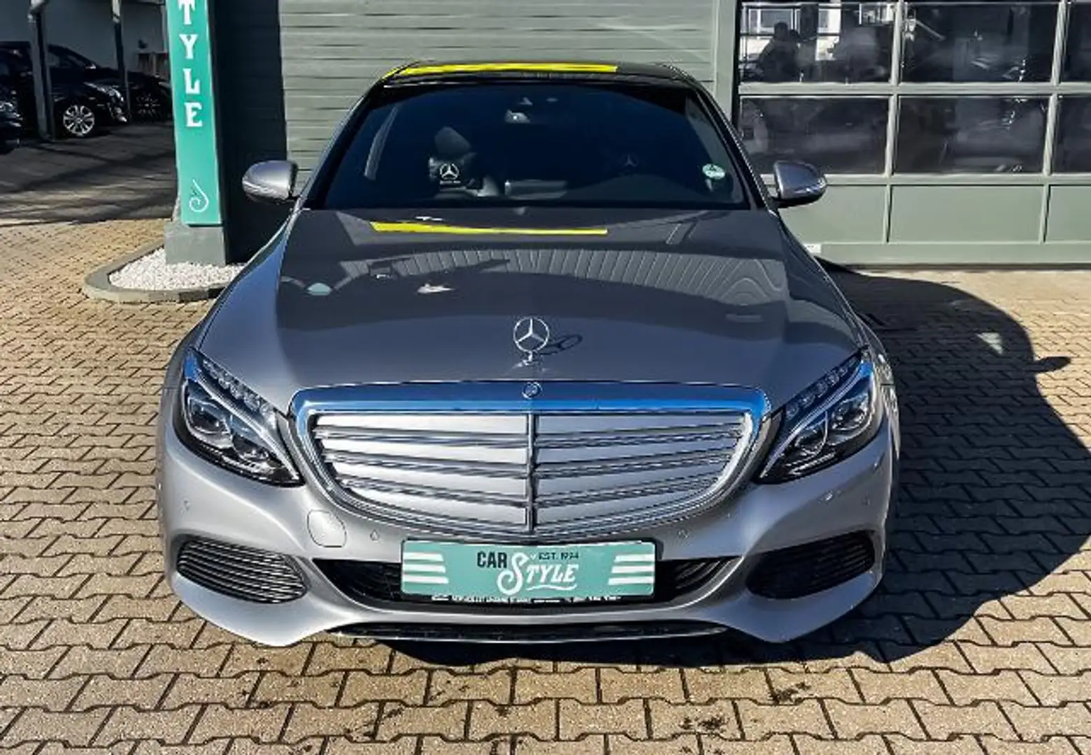 Mercedes-Benz C 250 CDI Exclusive 4Matic NAVI PDC PANO Grau - 2