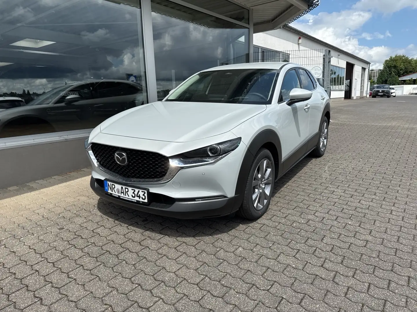 Mazda CX-30 Exclusive-Line Grau - 1