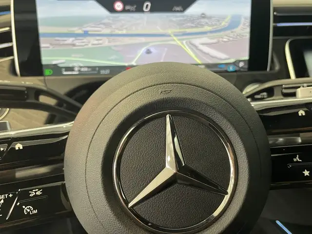 Mercedes-Benz E 220 d AMG Line Mwst. u NOVA ausweisbar! Ansicht 19