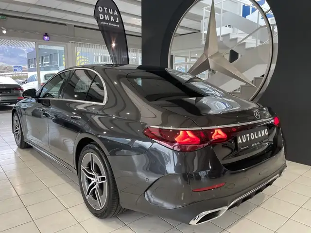 Mercedes-Benz E 220 d AMG Line Mwst. u NOVA ausweisbar! Ansicht 4