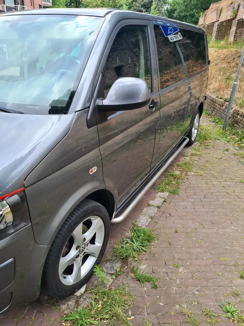 Volkswagen Transporter 2.0 TDI L2H1 Com. Grijs - 2