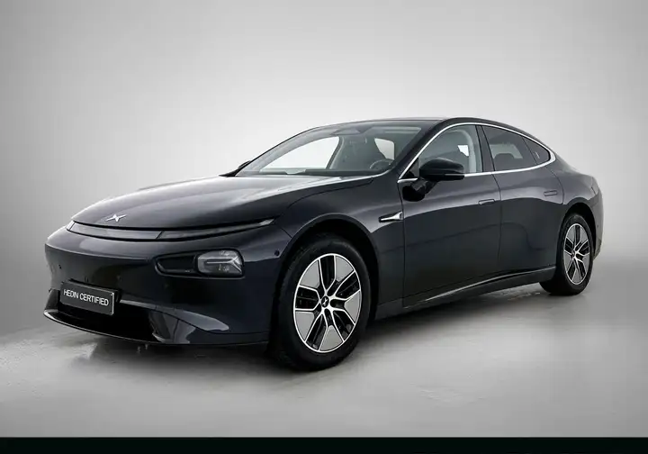 XPENG P7