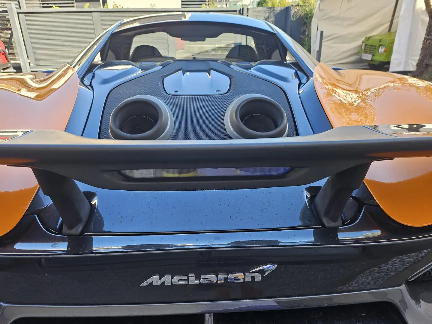 McLaren 600LT coupe - 1