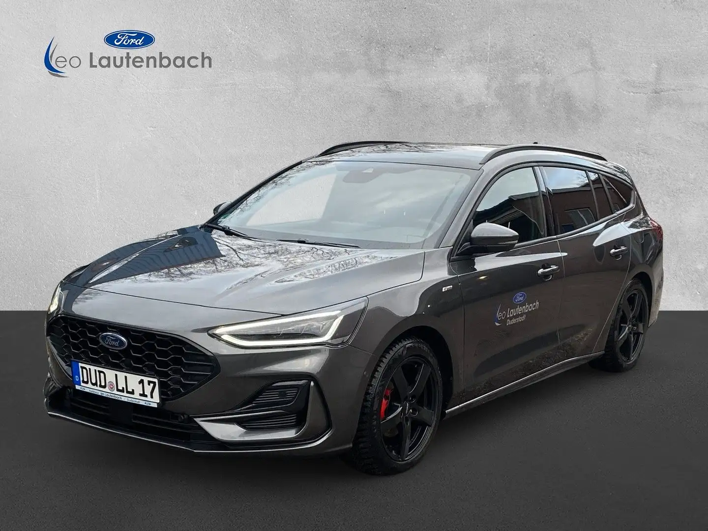 Ford Focus Turnier ST-Line X Gris - 1