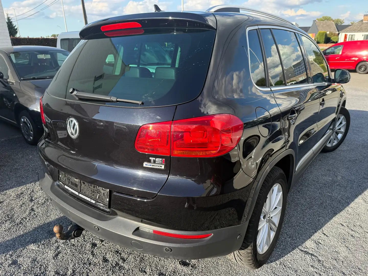 Volkswagen Tiguan Tiguan 1.4 TSI BlueMotion Technology Sport Schwarz - 2
