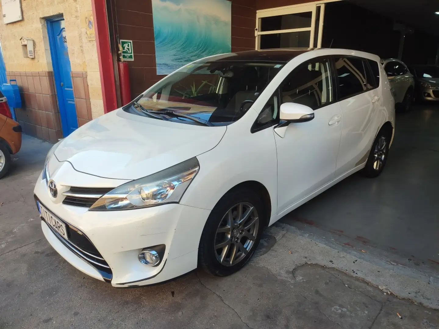 Toyota Verso Monovolumen Manual de 4 Puertas Blanco - 2