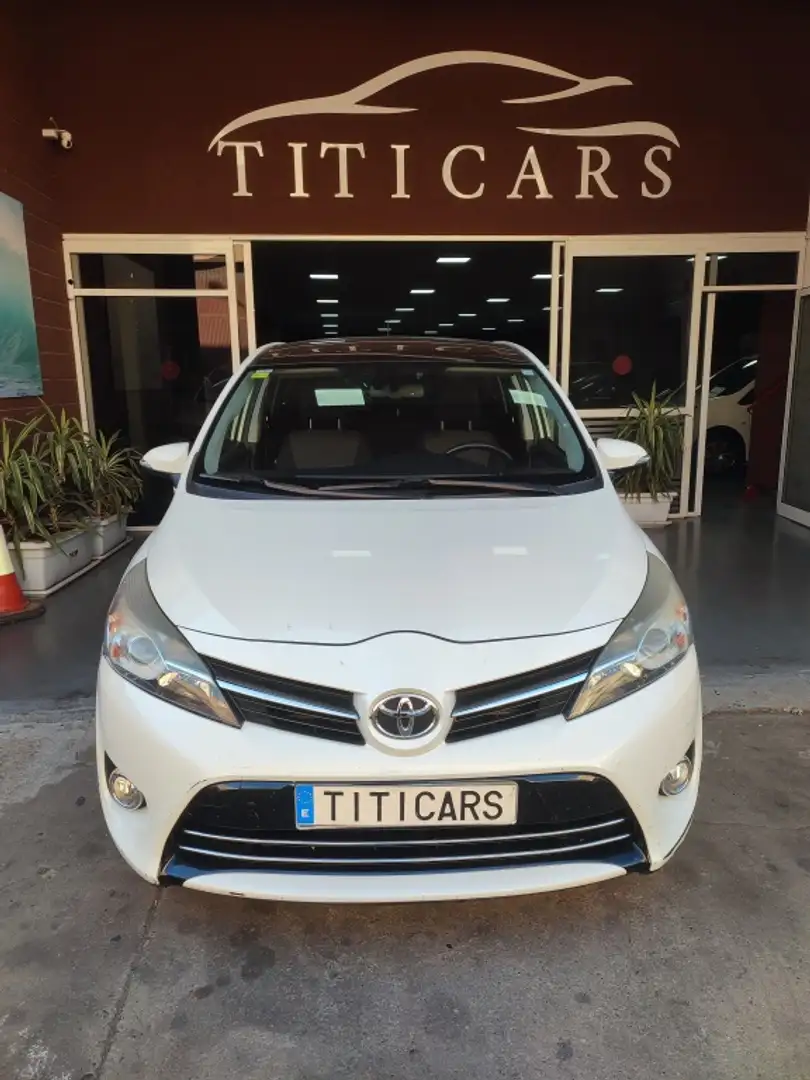 Toyota Verso Monovolumen Manual de 4 Puertas Blanco - 1
