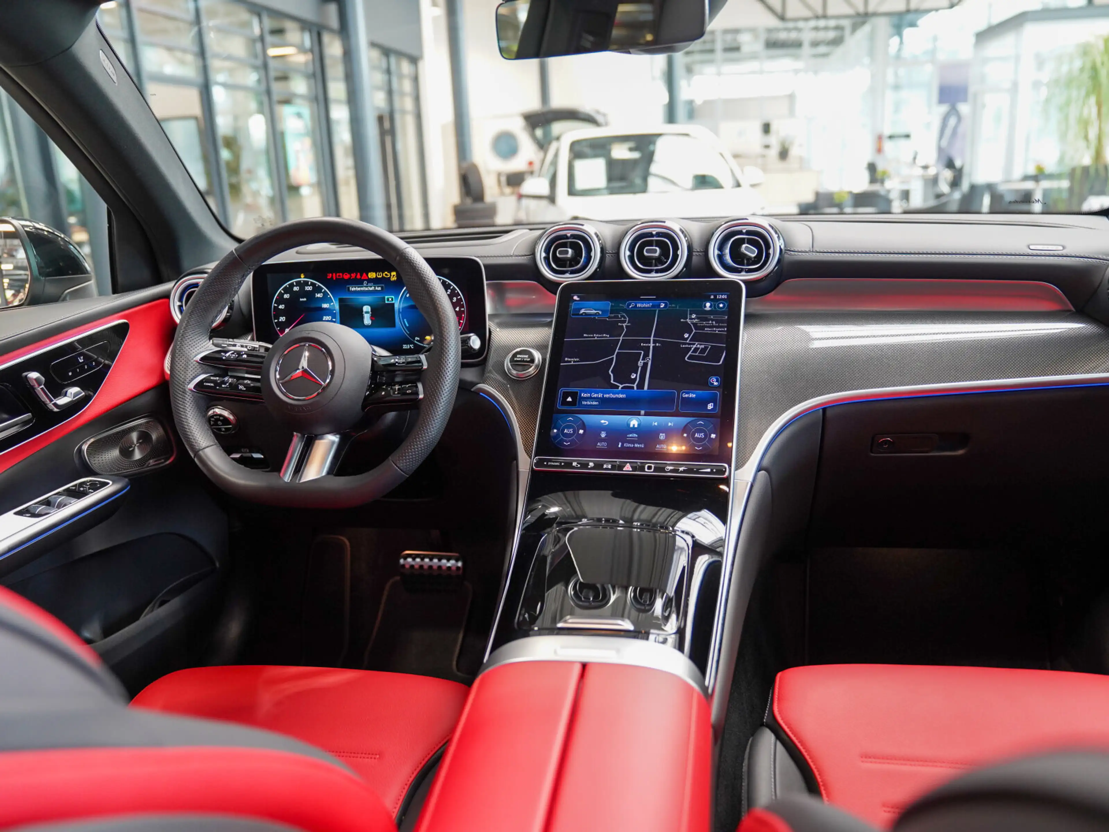 Mercedes-Benz GLC 300 de 4M AMG Line powerrot AIR NP: 102.778€ — photo 15