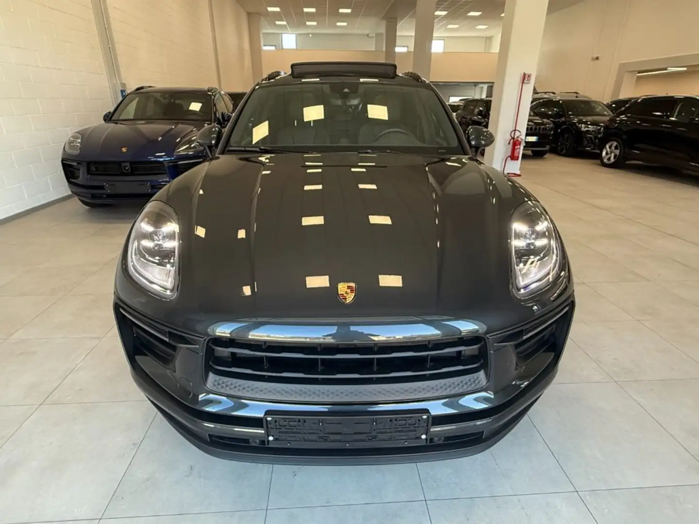Porsche Macan 2.0 Grigio - 1