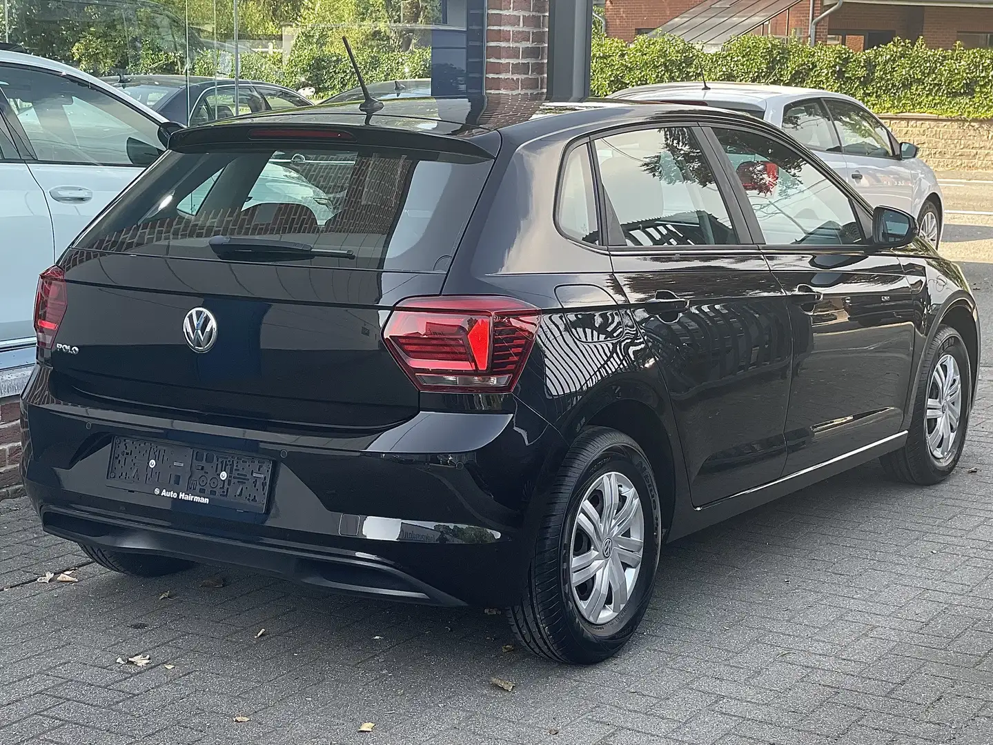 Volkswagen Polo 1.0i Trendline Noir - 2