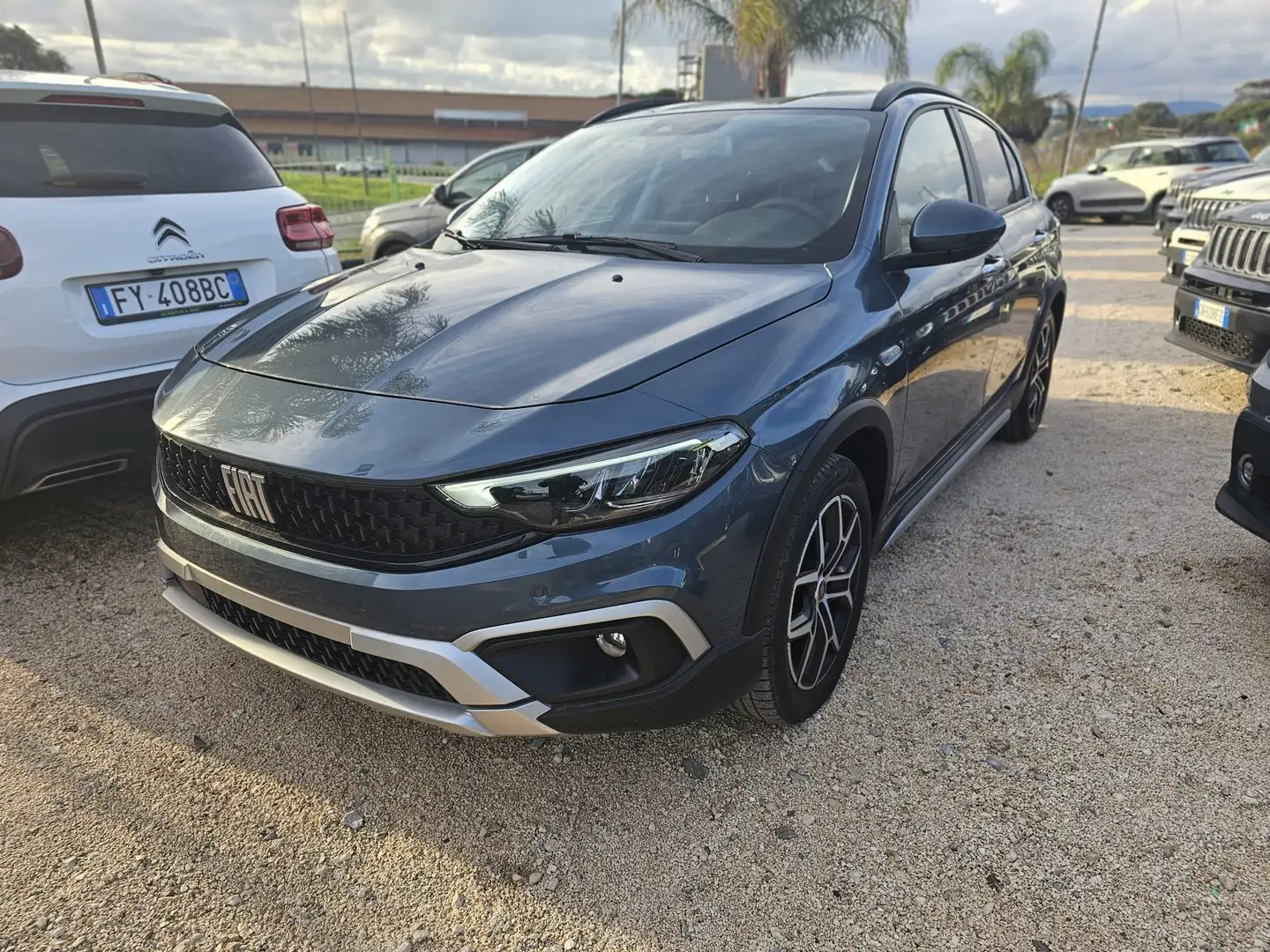 Fiat Tipo 5p 1.0 t3 Cross 100cv Blu/Azzurro - 1