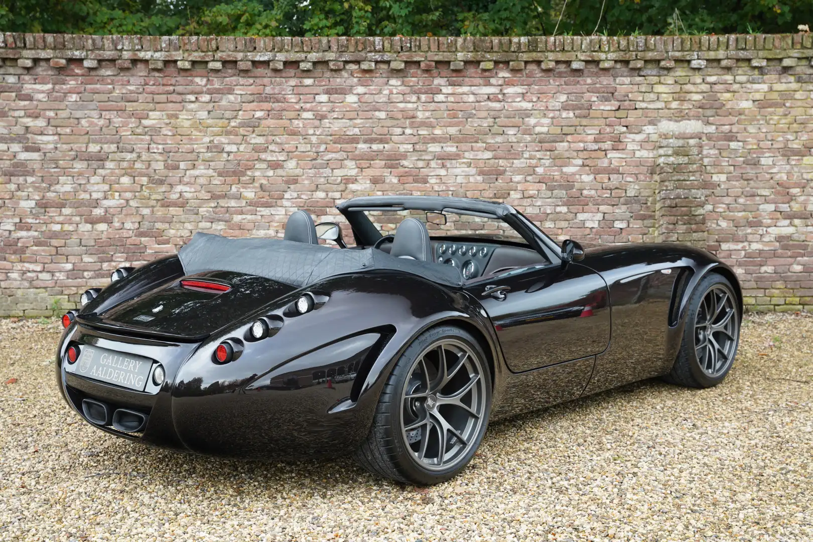 Wiesmann MF 5 V10 "Prototype - A collector's item" Equipped with Schwarz - 2