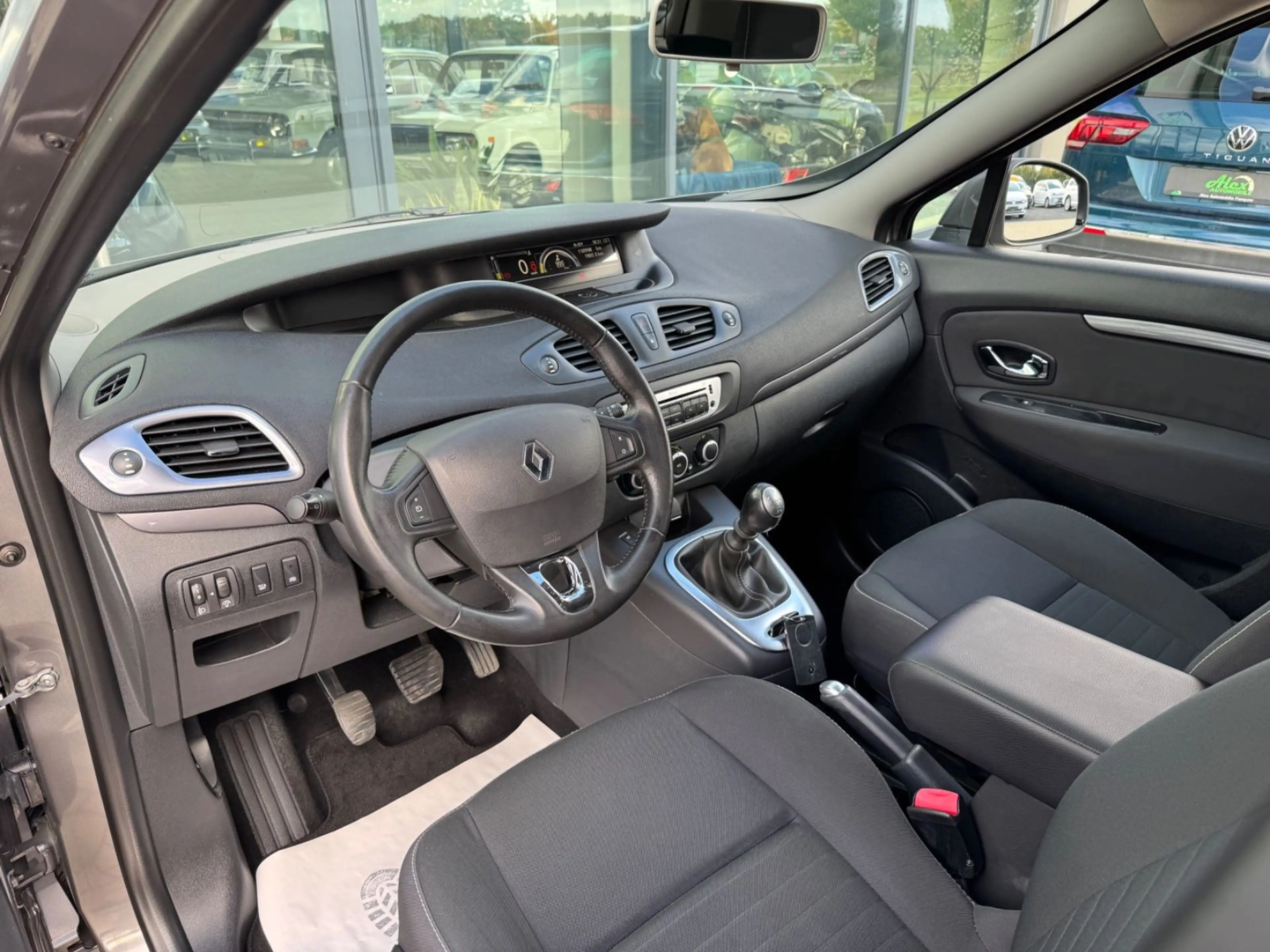 Renault Scenic III 1.5 dCi Limited — photo 11
