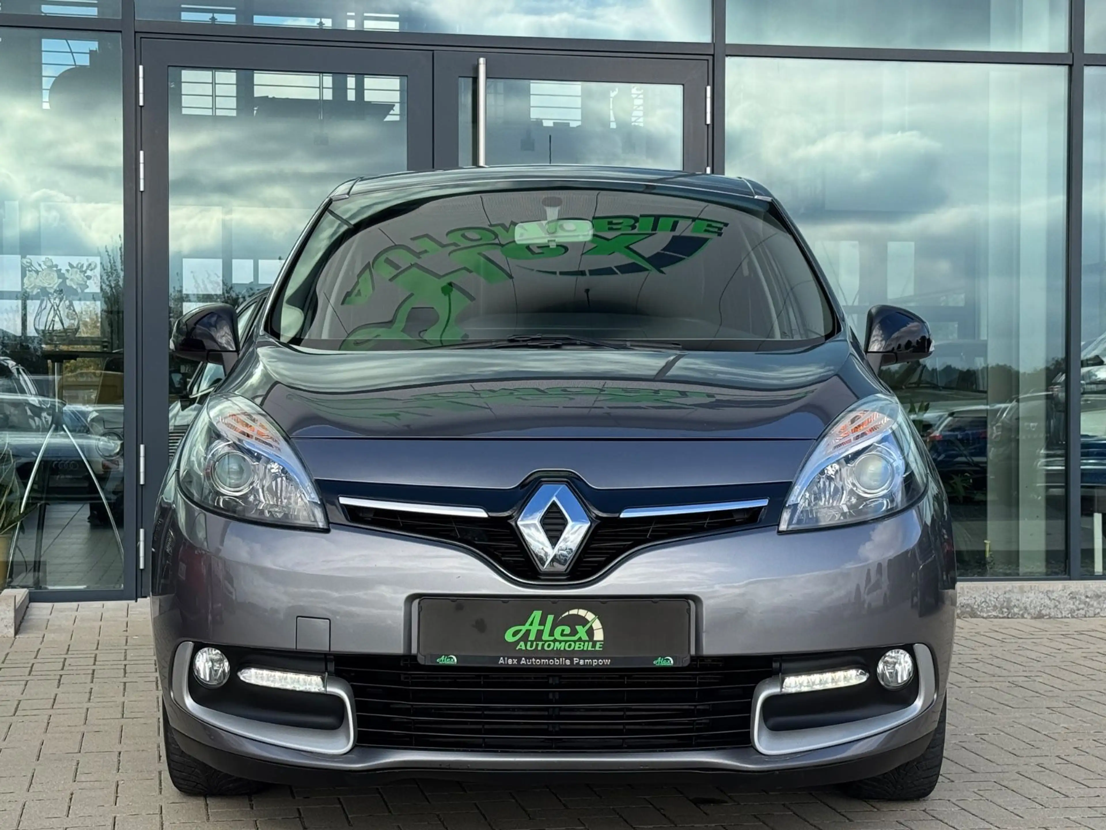 Renault Scenic III 1.5 dCi Limited — photo 2