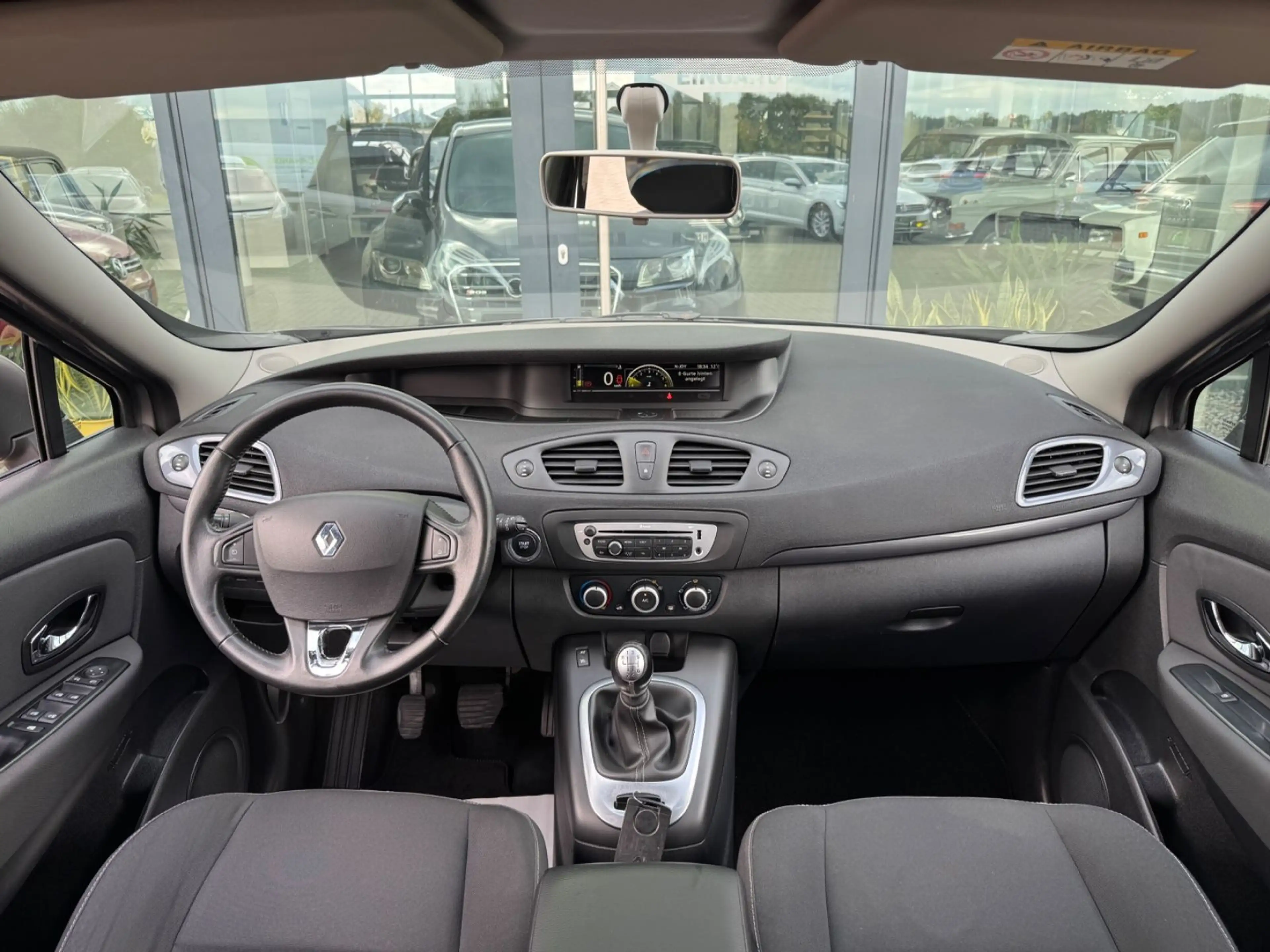 Renault Scenic III 1.5 dCi Limited — photo 12