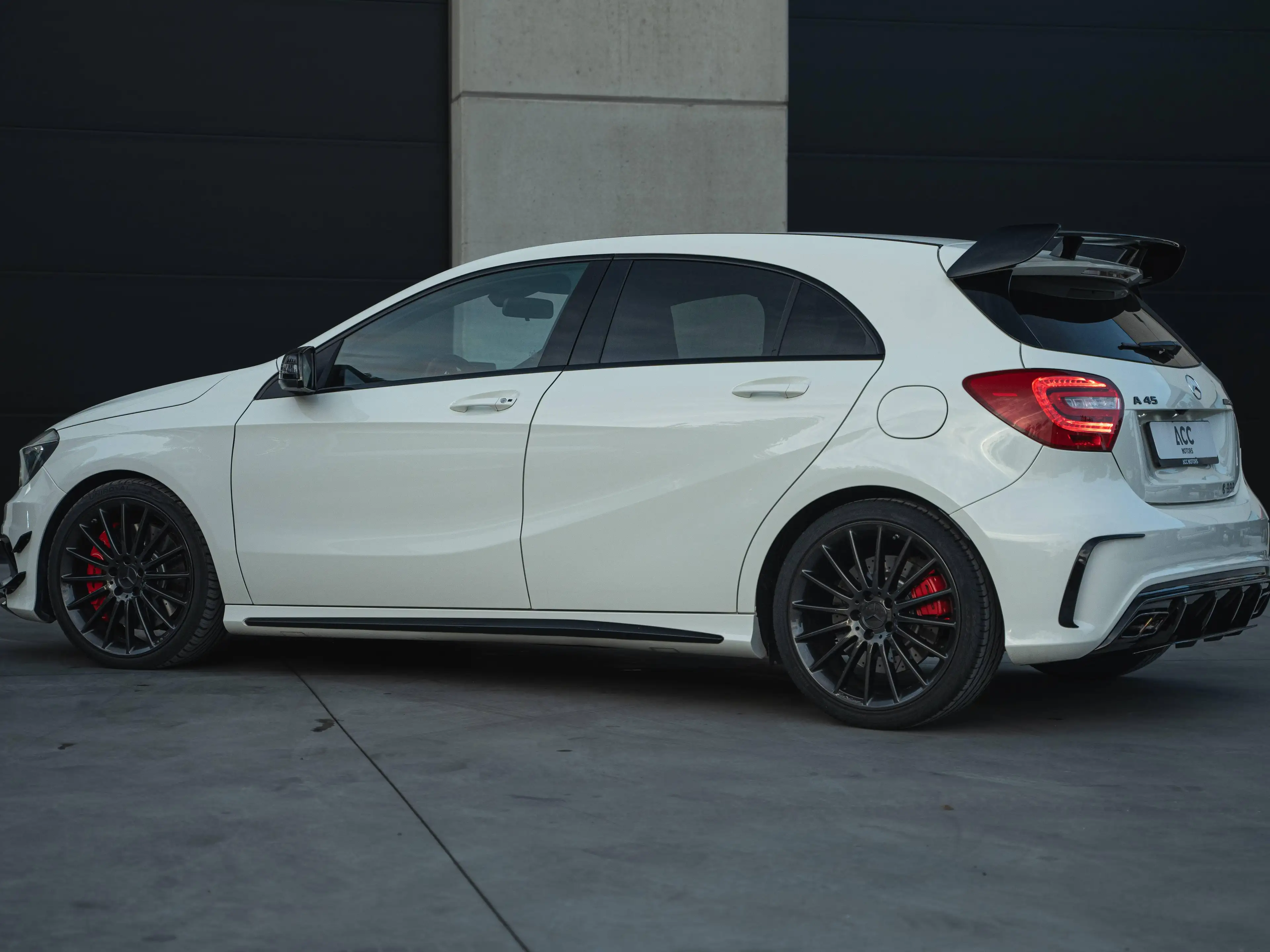 Mercedes-Benz A 45 AMG A 45 AMG 4-Matic — photo 7
