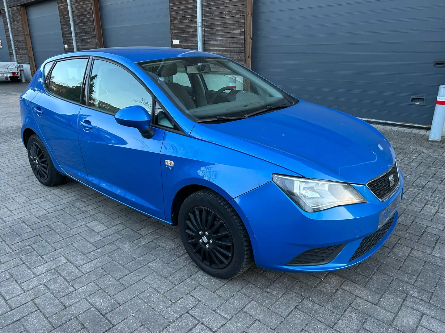 SEAT Ibiza 1.2 TSI 77kw Style Blauw - 1