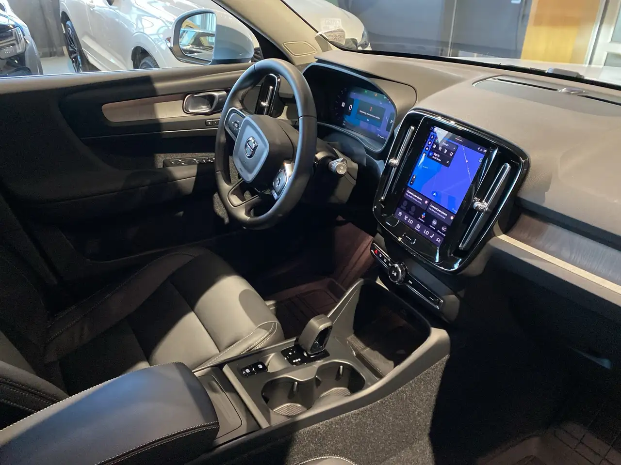 Volvo XC40 снимка Volvo XC40