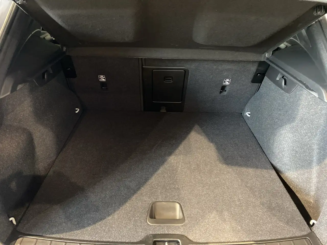 Volvo XC40 снимка Volvo XC40