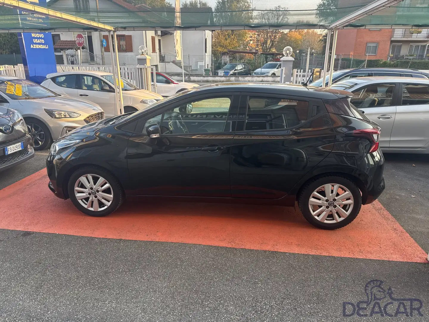 Nissan Micra Micra IG-T 100 5 porte Acenta Nero - 2