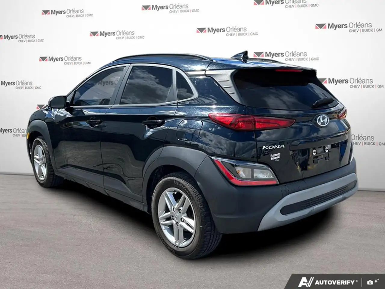 Hyundai KONA снимка Hyundai KONA