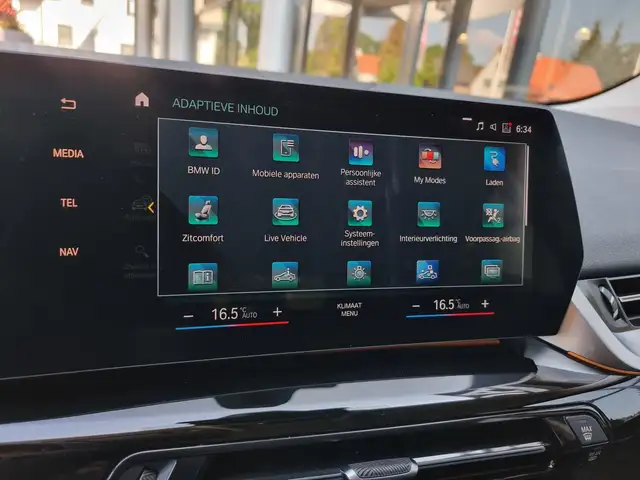 BMW 2 Series view 26