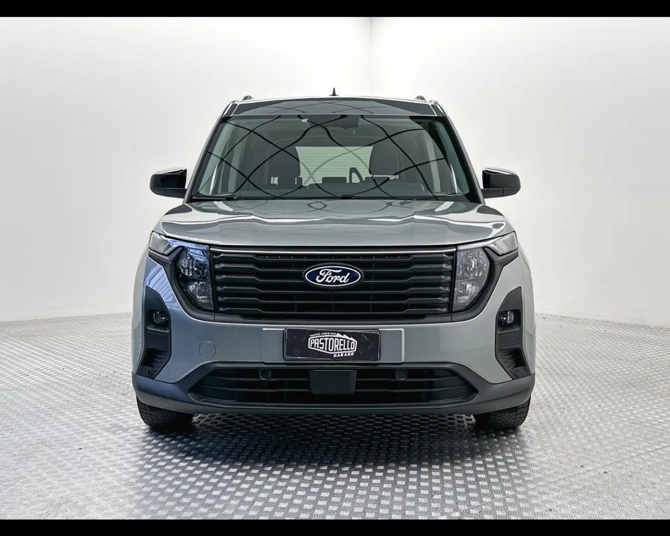 Ford Tourneo Courier 1.0 EcoBoost Titanium Grau - 2