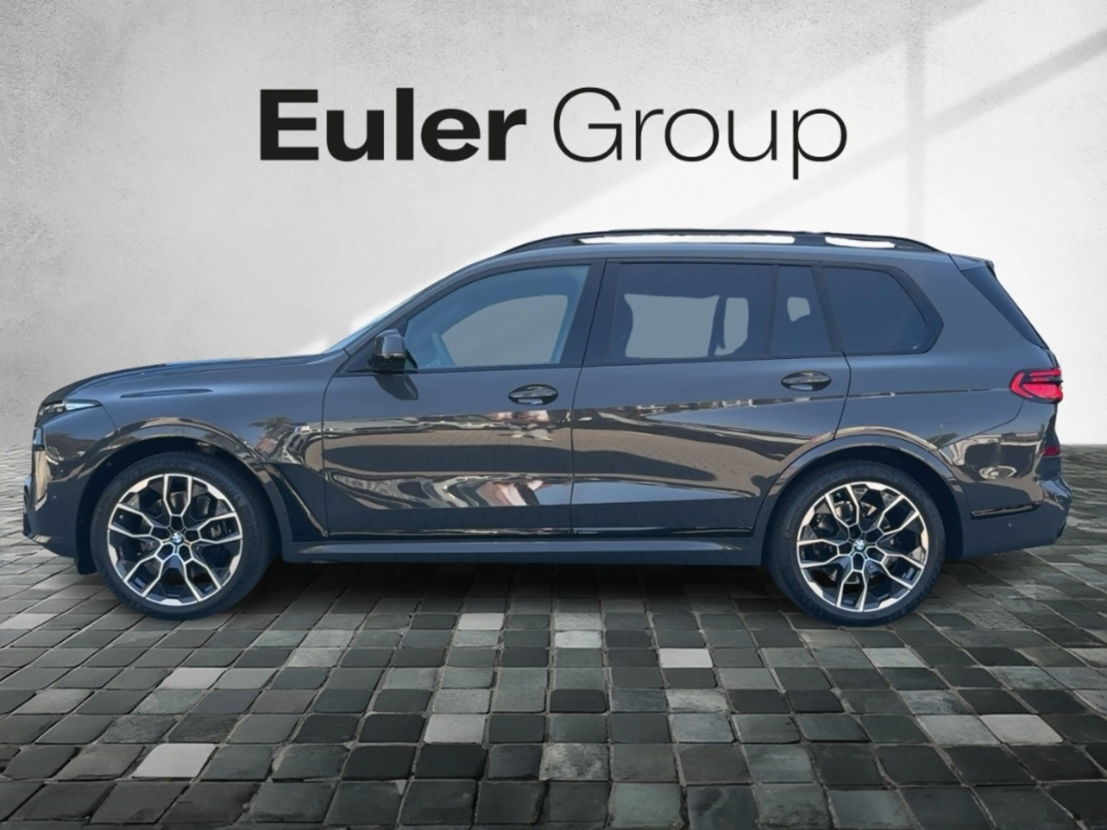 BMW X7 xDrive 40d Sportpaket HUD Luftfederung Niveau Stan — photo 2