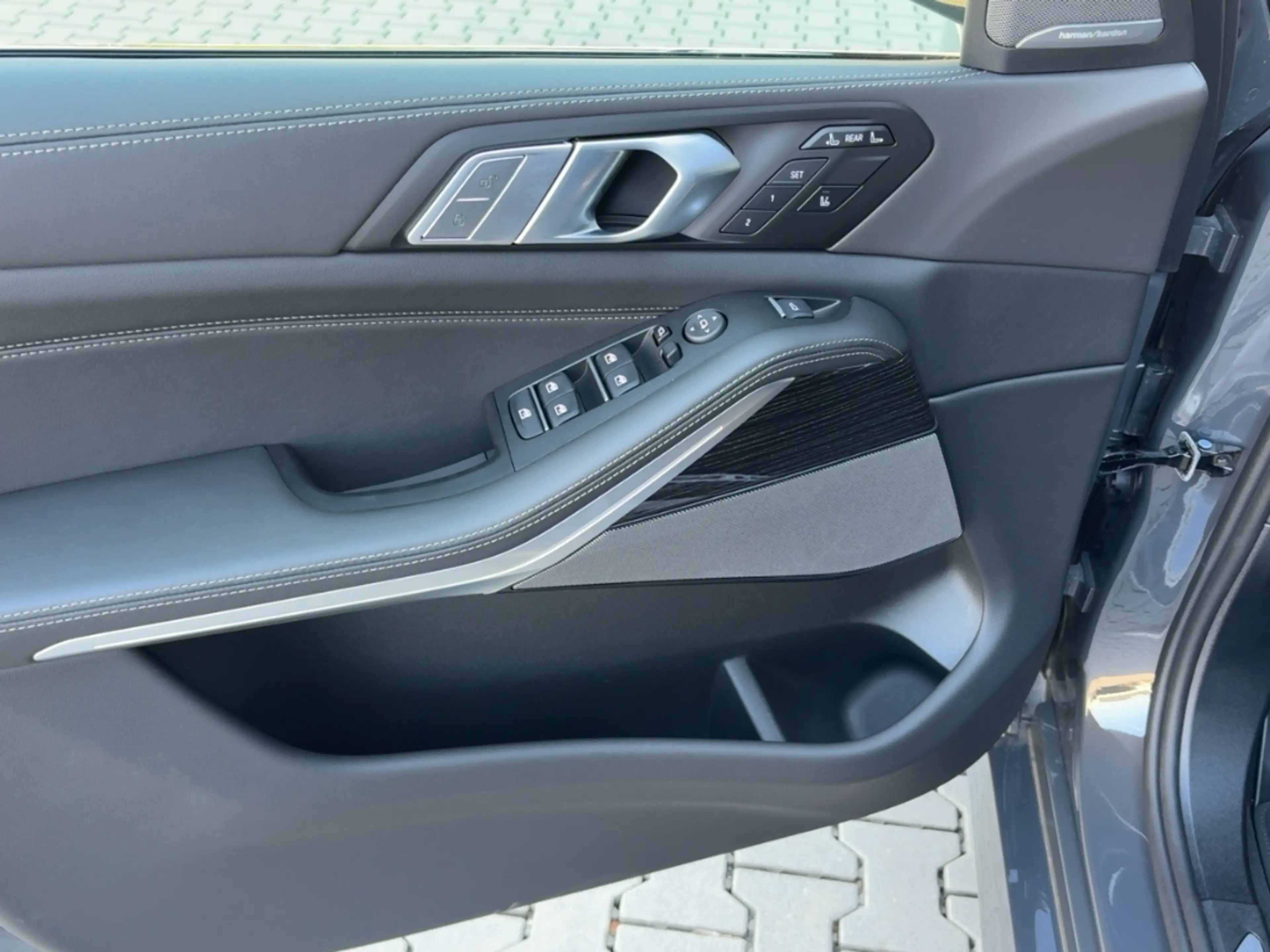 BMW X7 xDrive 40d Sportpaket HUD Luftfederung Niveau Stan — photo 12