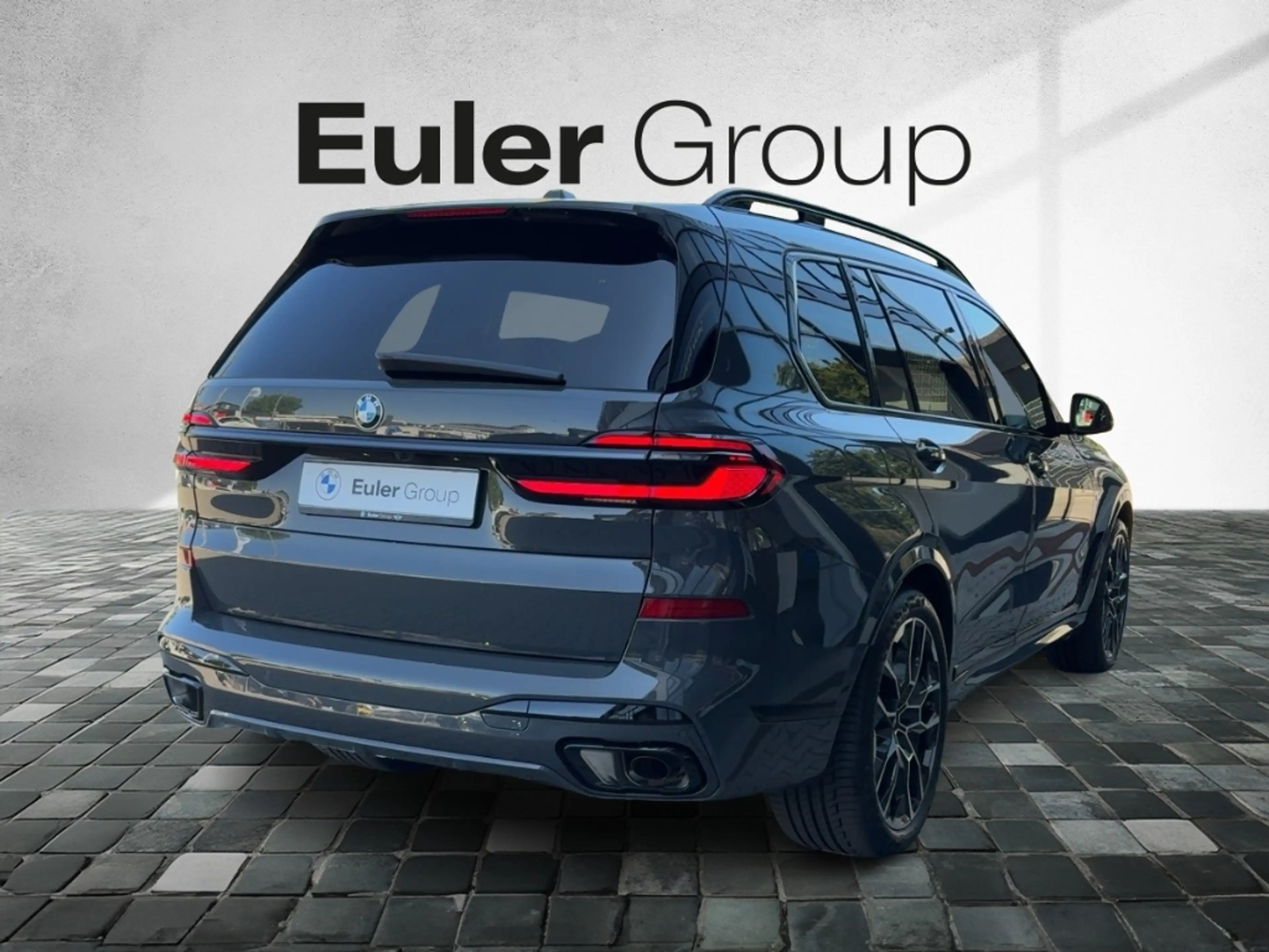 BMW X7 xDrive 40d Sportpaket HUD Luftfederung Niveau Stan — photo 4