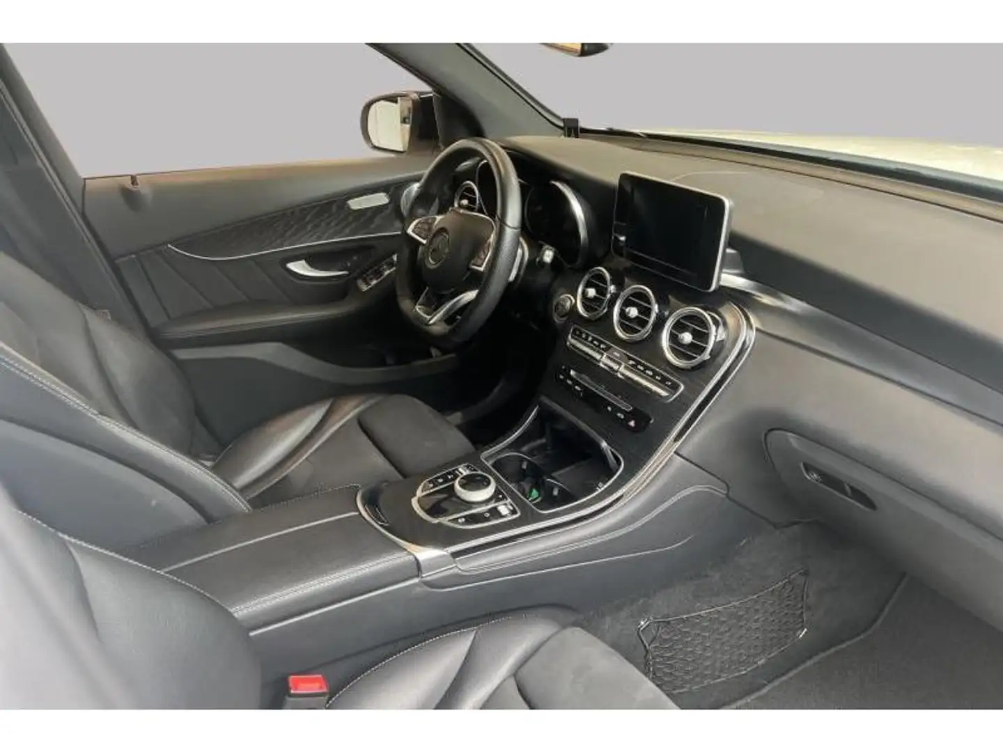 Mercedes-Benz GLC 220 GLC 220d 4MATIC AMG LINE Blanc - 2