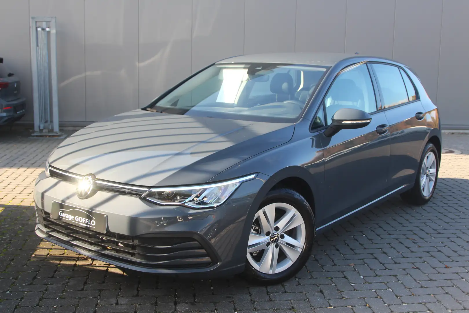 Volkswagen Golf 1.0 TSI - 14.650KM - 2024 Gris - 1