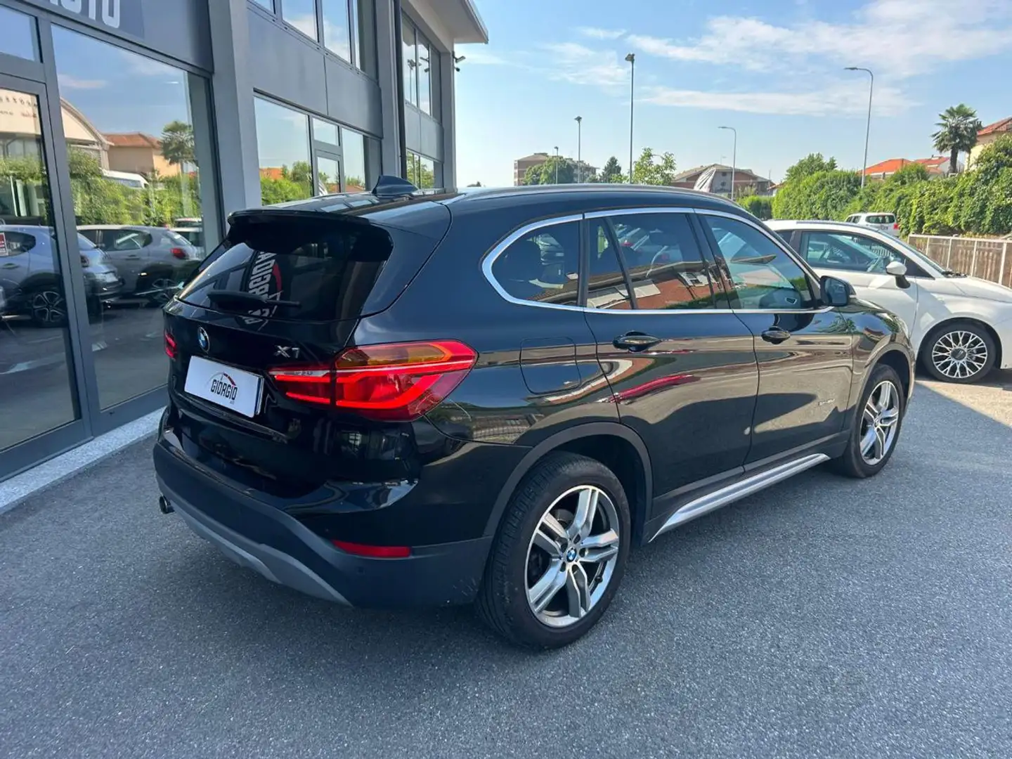 BMW X1 sDrive18d Msport auto Nero - 2