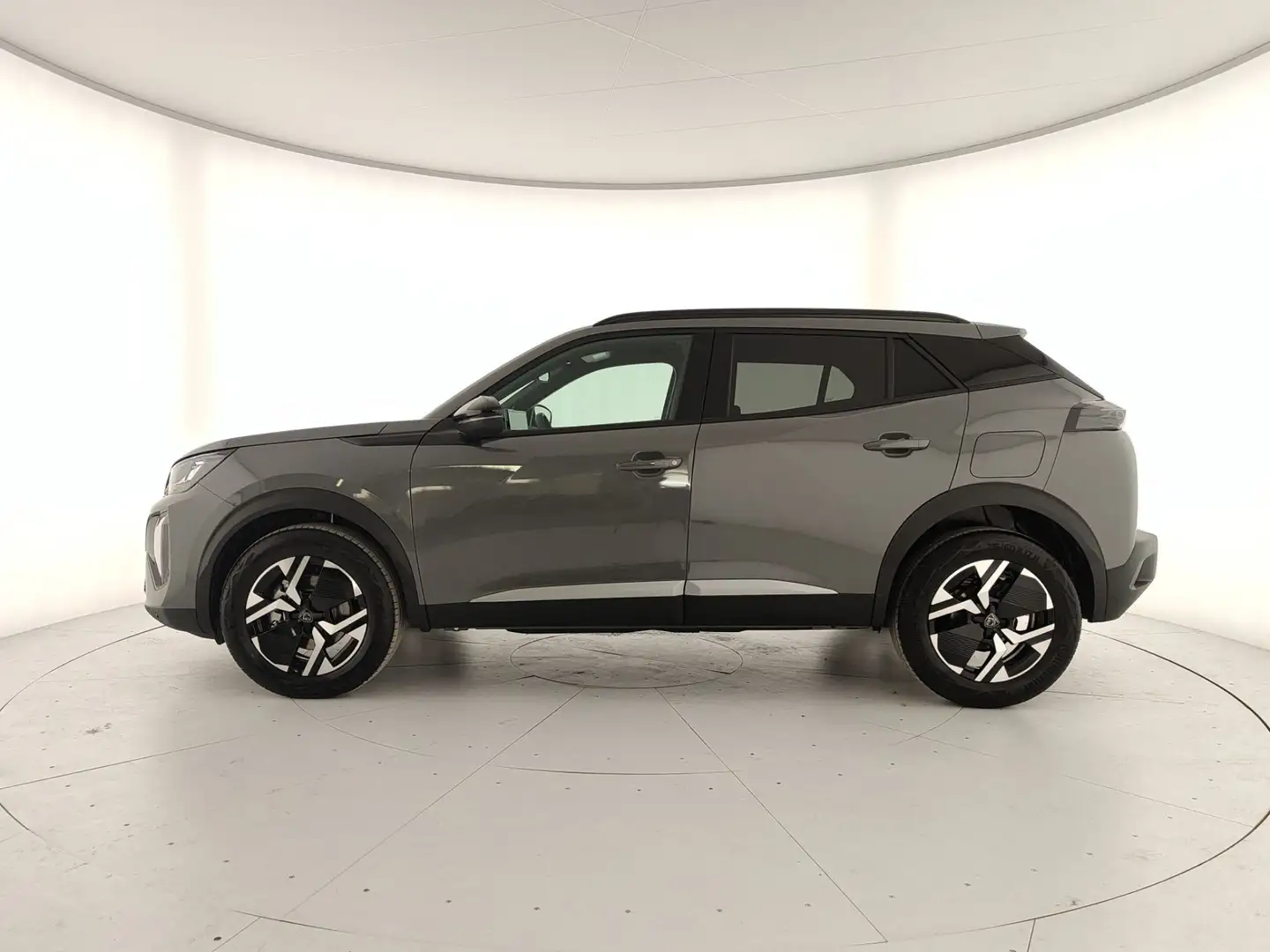 Peugeot 2008 Allure Hybrid 136 e-DCS6 Grigio - 2