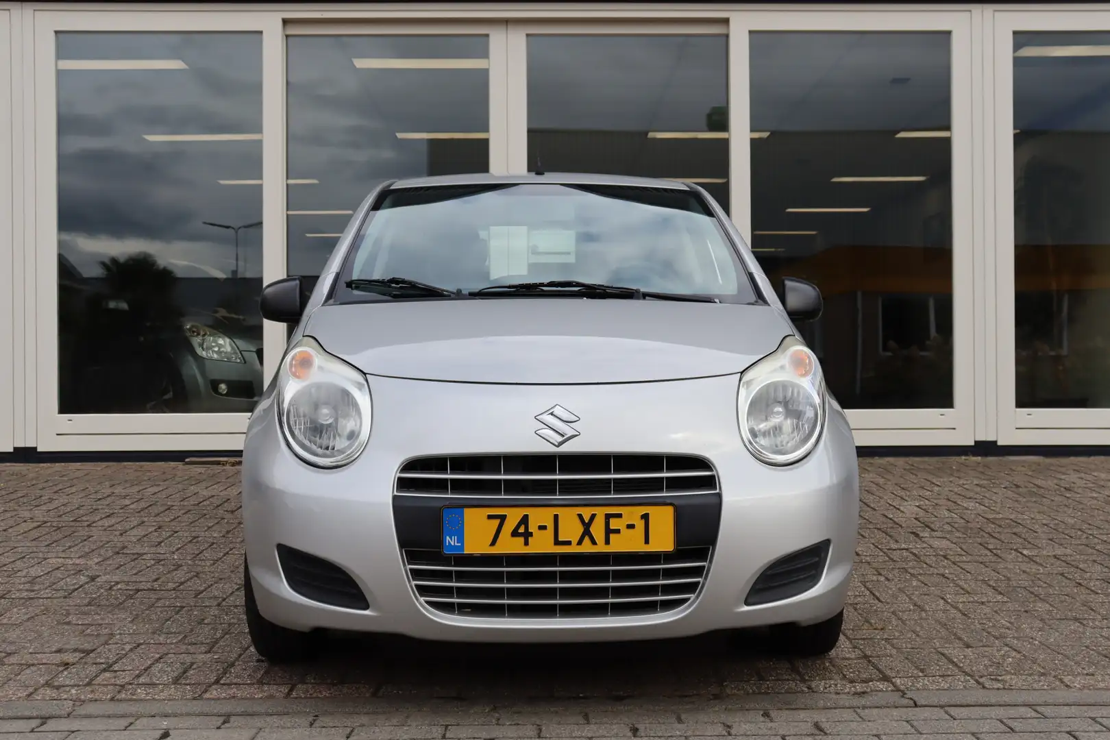 Suzuki Alto 1.0 Comfort Plus, AIRCO, APPLE CARPLAY, NAP, Prijs Grau - 2